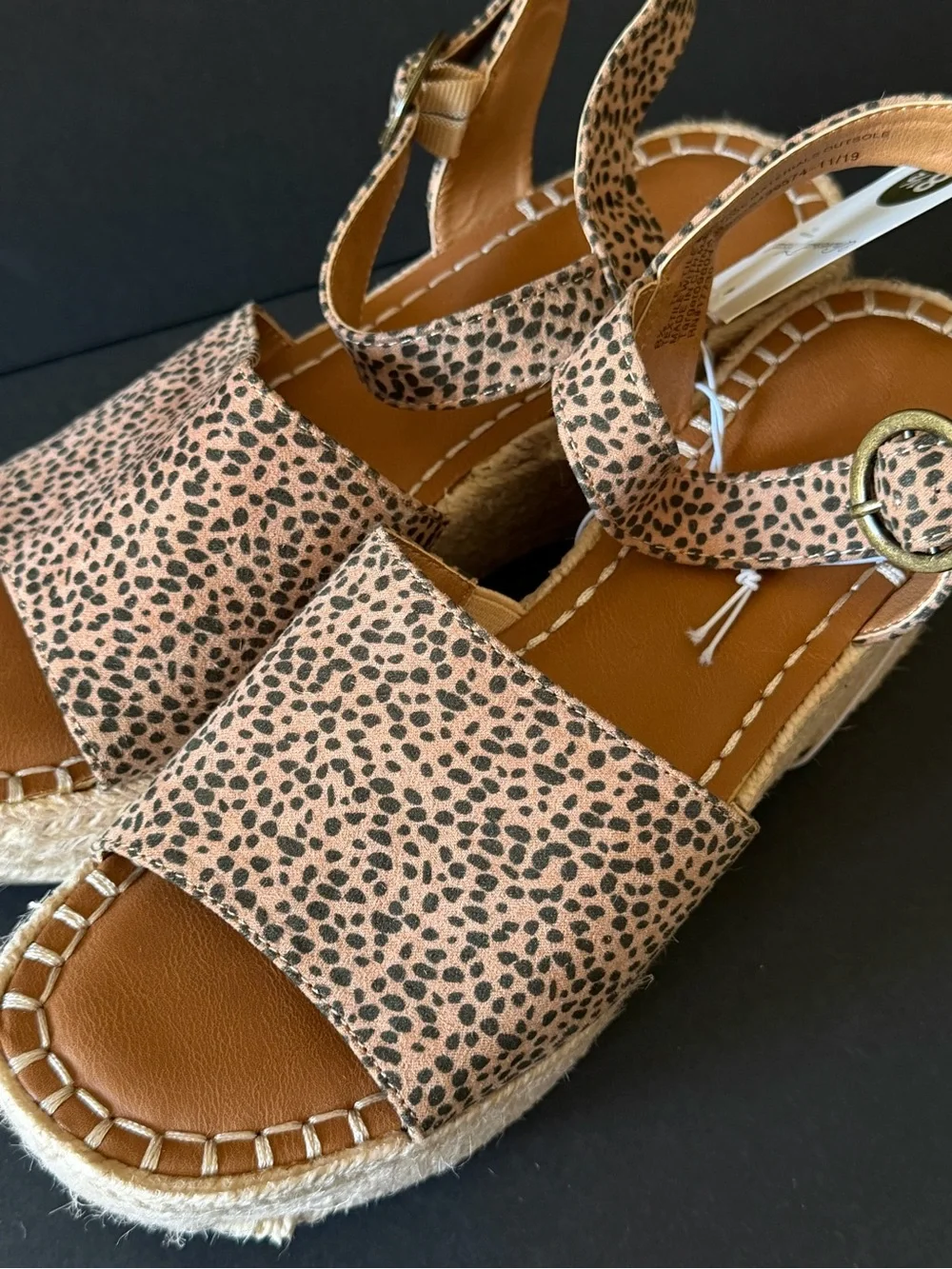 Universal Thread Leopard Print Espadrille Wedge Sandals 8.5 nwt